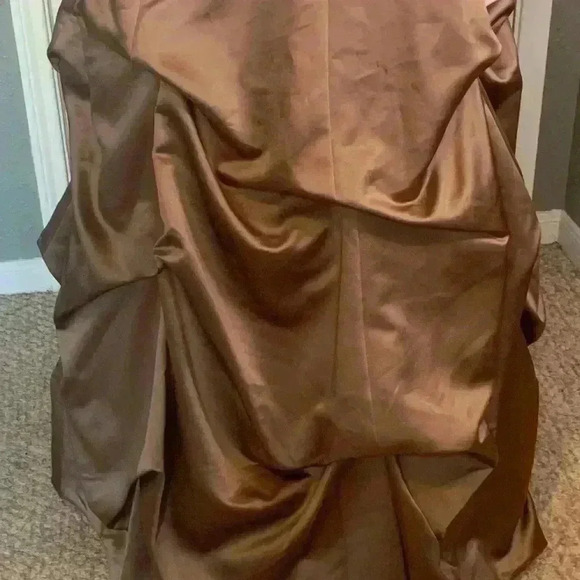 David’s Bridal - Picture 9 of 11